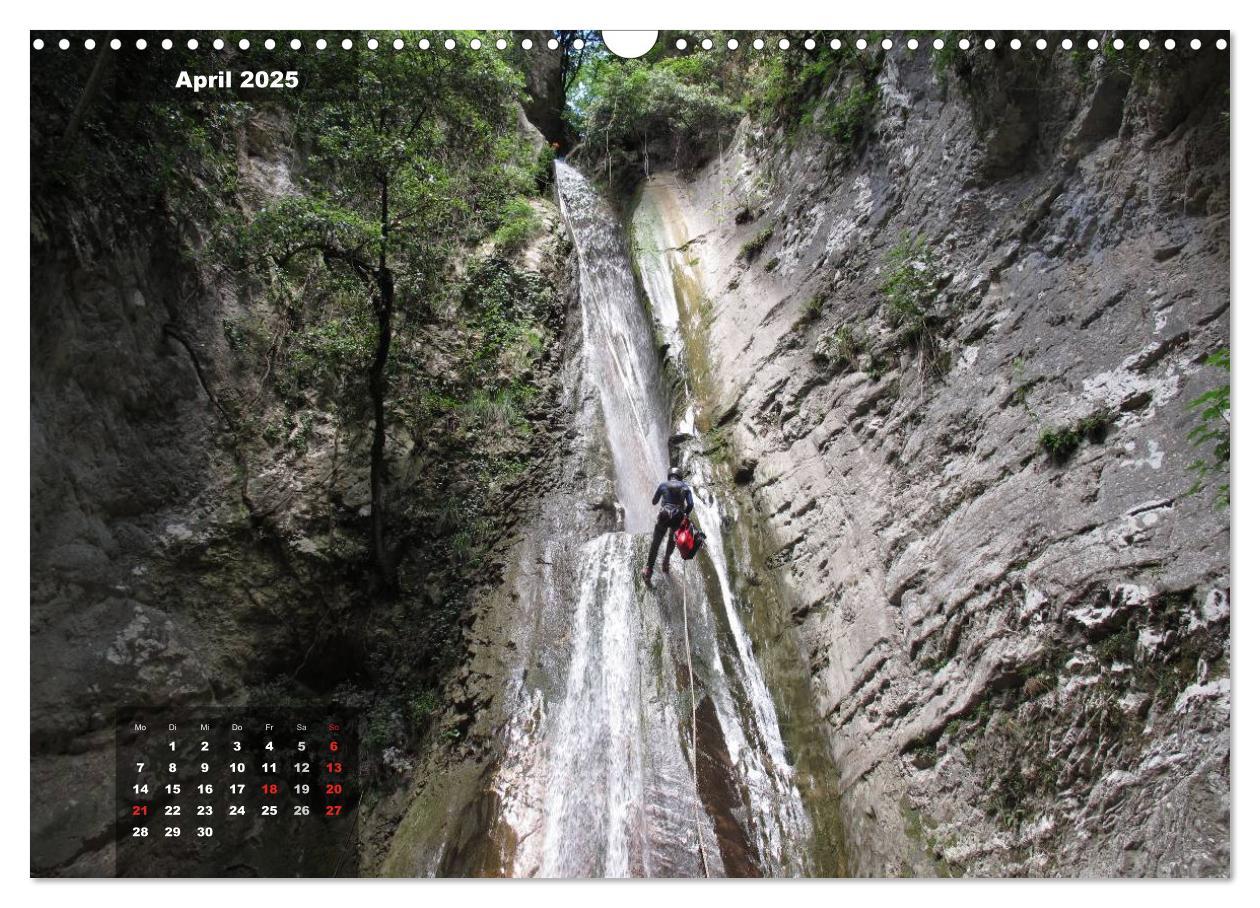 Bild: 9783435630059 | Abenteuer Canyoning (Wandkalender 2025 DIN A3 quer), CALVENDO...