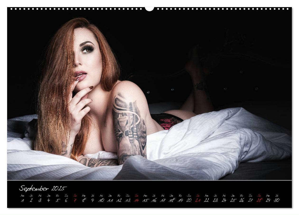 Bild: 9783383803154 | PinUp-Kalender 2025 (Wandkalender 2025 DIN A2 quer), CALVENDO...