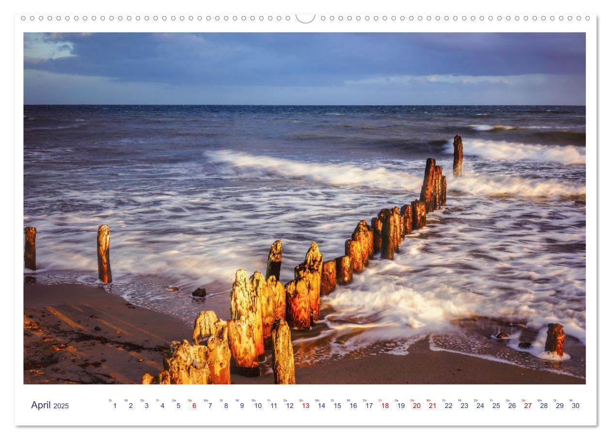 Bild: 9783383824296 | Farbzauber der Ostsee (Wandkalender 2025 DIN A2 quer), CALVENDO...