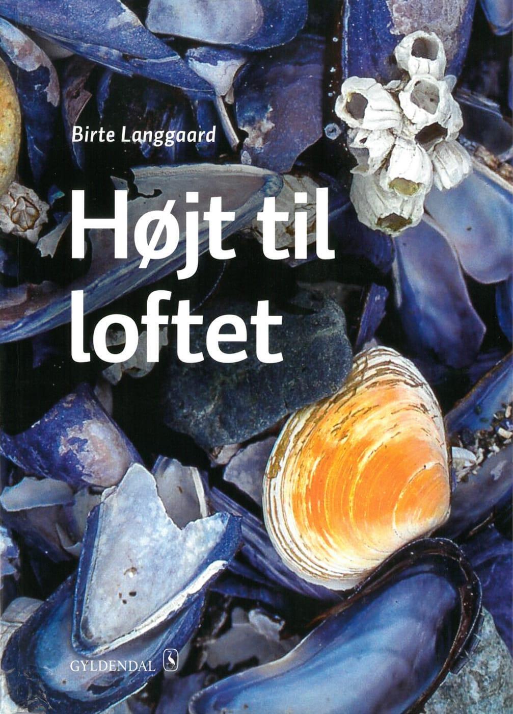 Cover: 9783125287792 | Højt til loftet (B2) | Kurs- und Übungsbuch + Audios online | Buch