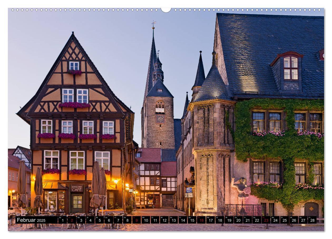 Bild: 9783435215164 | QUEDLINBURG FÜR NACHTSCHWÄRMER (Wandkalender 2025 DIN A2 quer),...