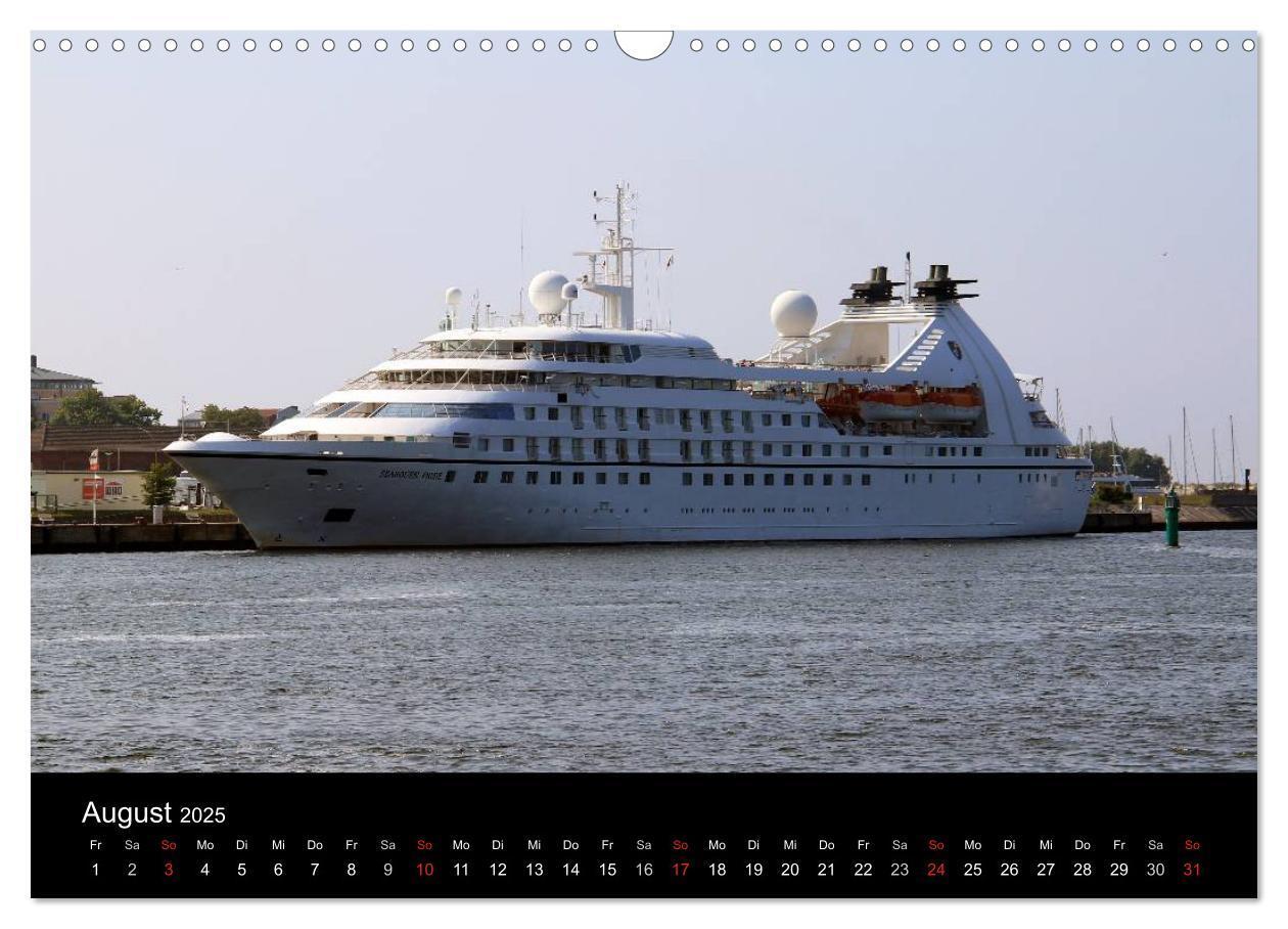 Bild: 9783435808731 | Cruiseliner in Warnemünde (Wandkalender 2025 DIN A3 quer), CALVENDO...