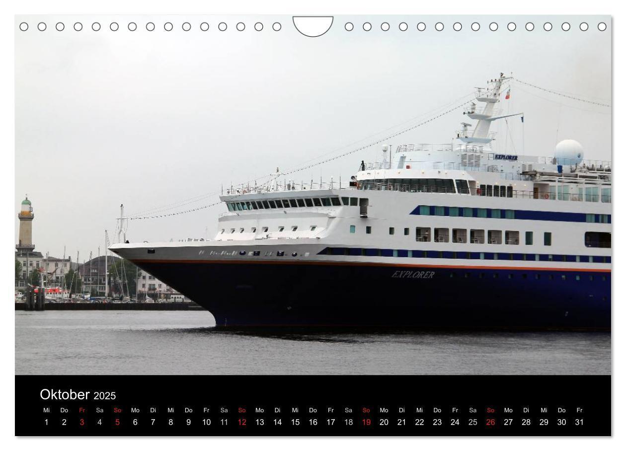 Bild: 9783435809134 | Cruiseliner in Warnemünde (Wandkalender 2025 DIN A4 quer), CALVENDO...