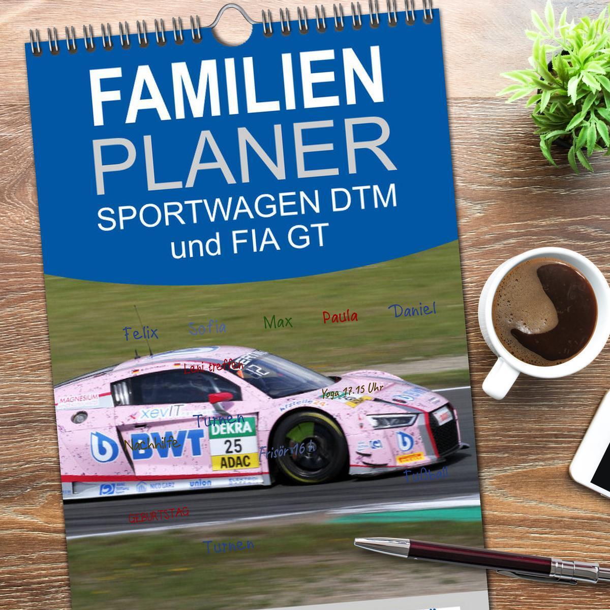 Bild: 9783457114544 | Familienplaner 2025 - SPORTWAGEN DTM und FIA GT mit 5 Spalten...