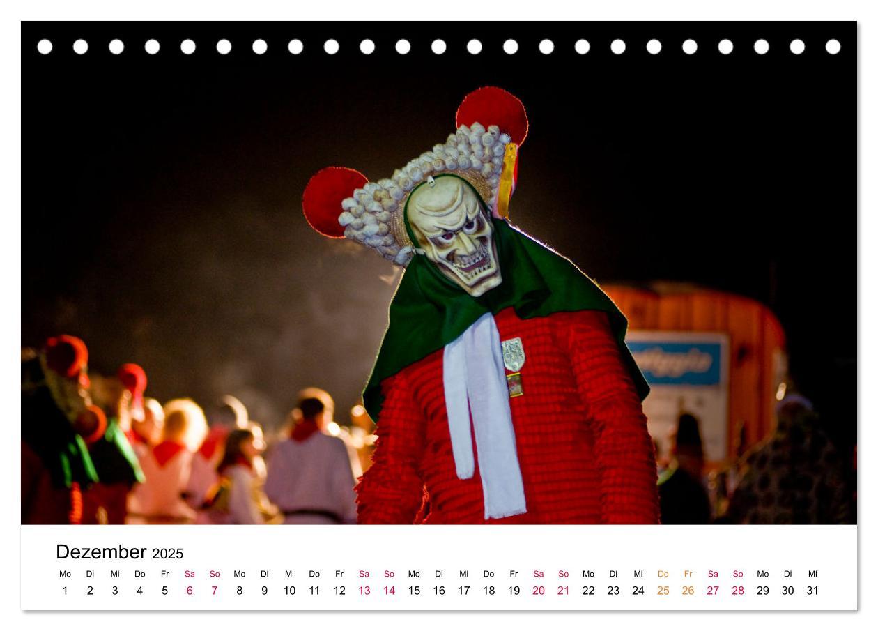 Bild: 9783435105052 | Die Elzacher Fastnacht (Tischkalender 2025 DIN A5 quer), CALVENDO...