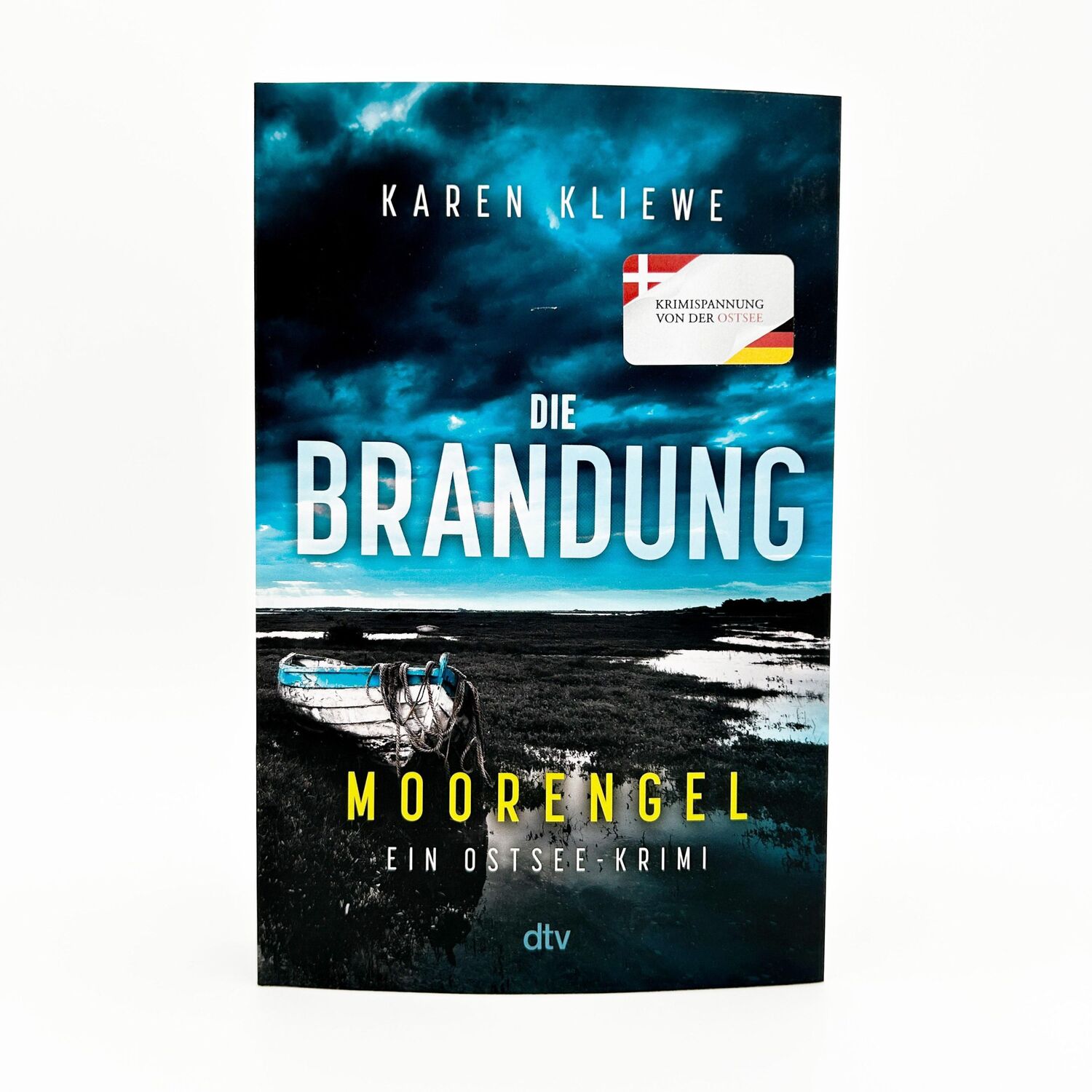 Bild: 9783423263825 | Die Brandung - Moorengel | Karen Kliewe | Taschenbuch | 384 S. | 2024