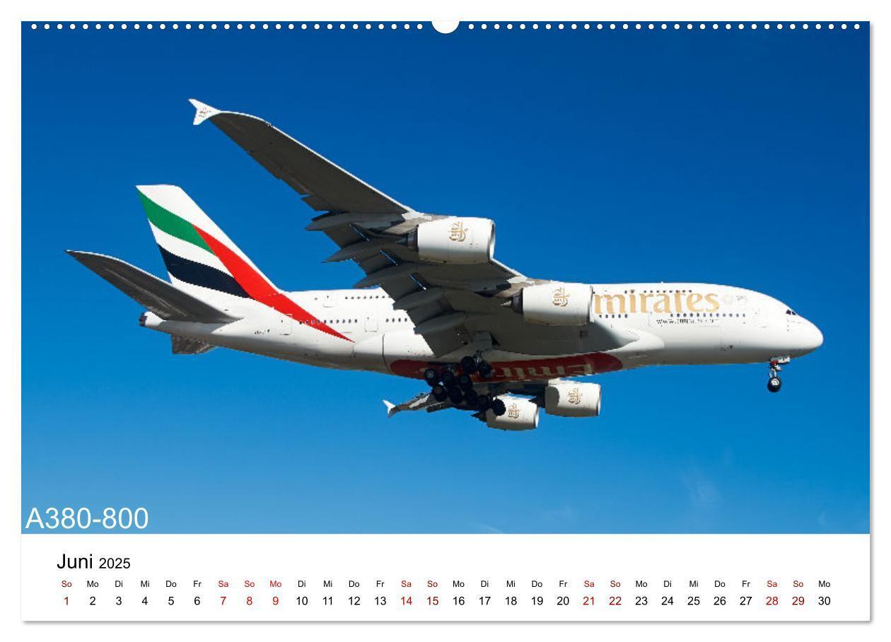 Bild: 9783383969621 | Flugzeuge von Airbus (Wandkalender 2025 DIN A2 quer), CALVENDO...