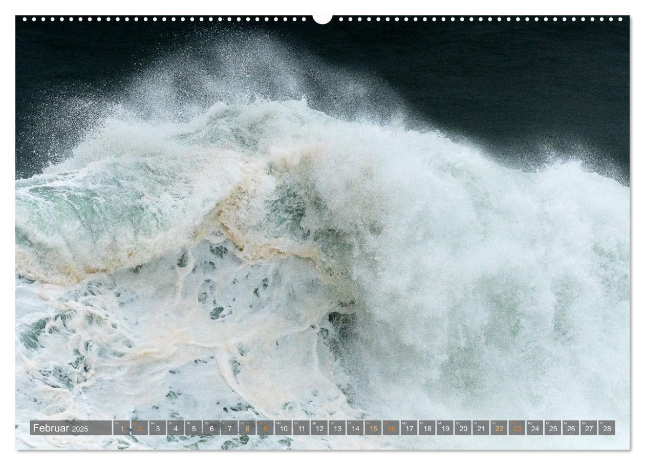 Bild: 9783457199527 | OCEAN POWER - Die Riesenwellen von Nazaré (Wandkalender 2025 DIN A2...