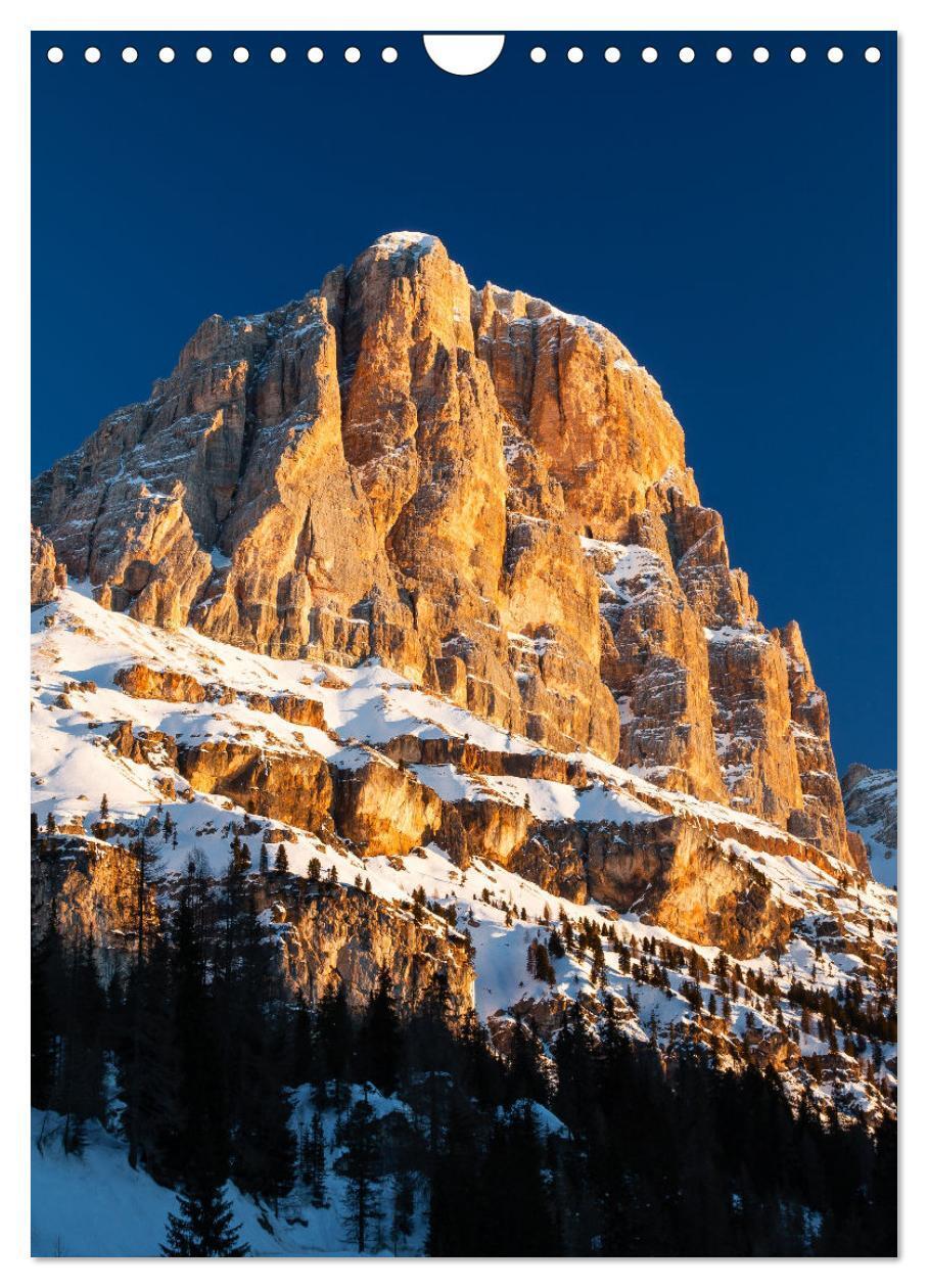 Bild: 9783435920136 | Dolomiten - Reise um die bleichen Berge zu entdecken (Wandkalender...