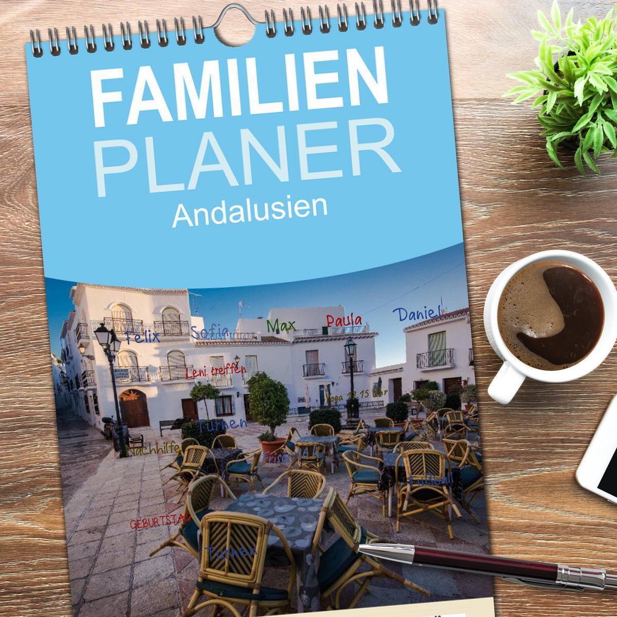 Bild: 9783457113066 | Familienplaner 2025 - Andalusien mit 5 Spalten (Wandkalender, 21 x...