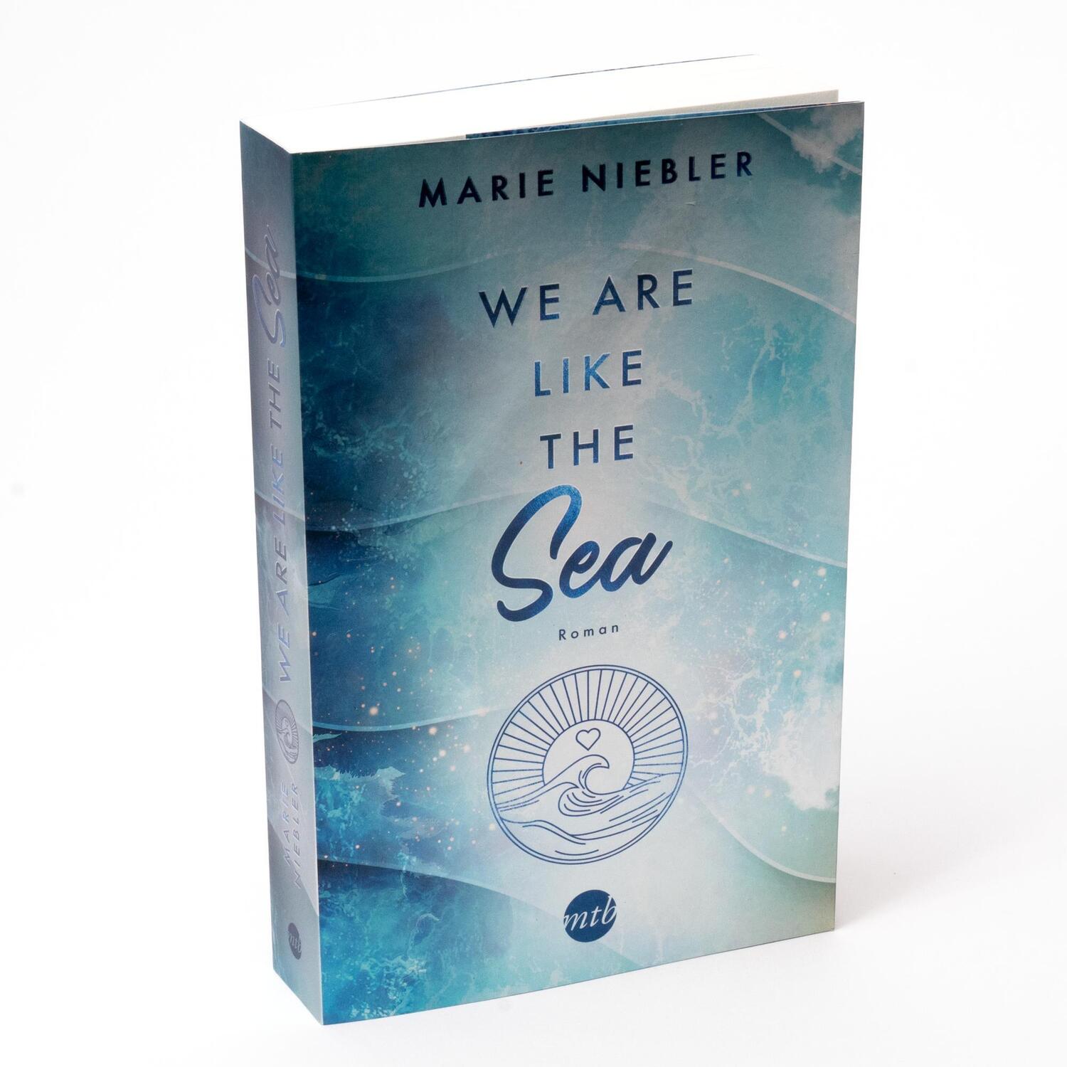 Bild: 9783745703344 | We Are Like the Sea | Marie Niebler | Taschenbuch | Like Us | 432 S.