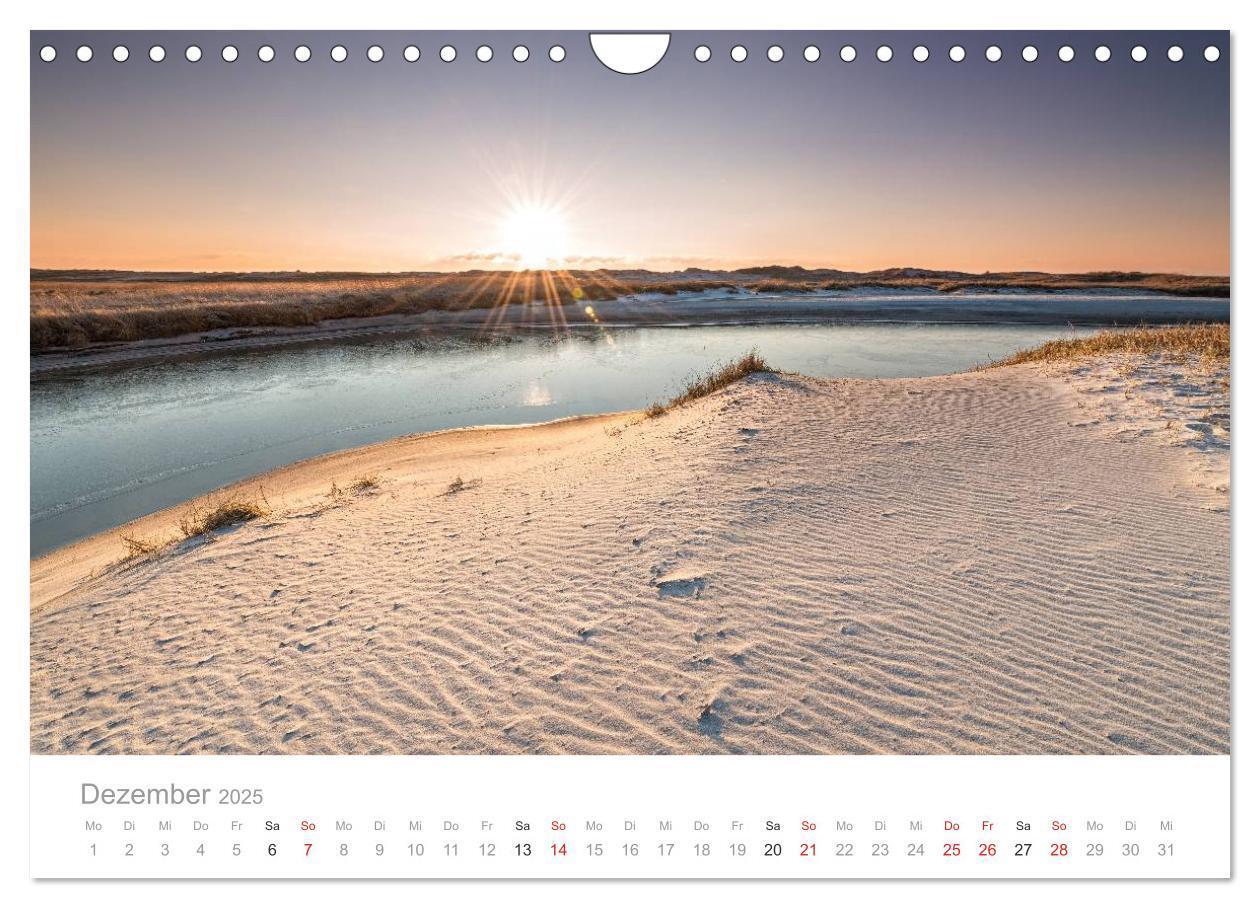 Bild: 9783435468591 | St. Peter-Ording. Deutschlands größte Sandkiste (Wandkalender 2025...