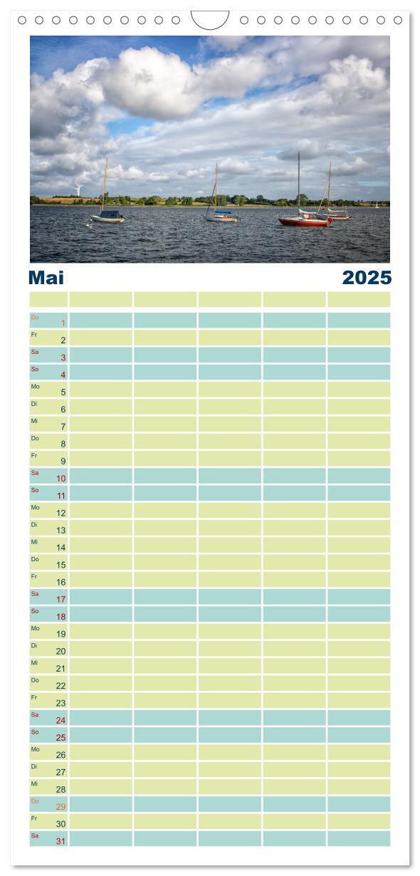 Bild: 9783457103029 | Familienplaner 2025 - Ostseefjord Schlei mit 5 Spalten...