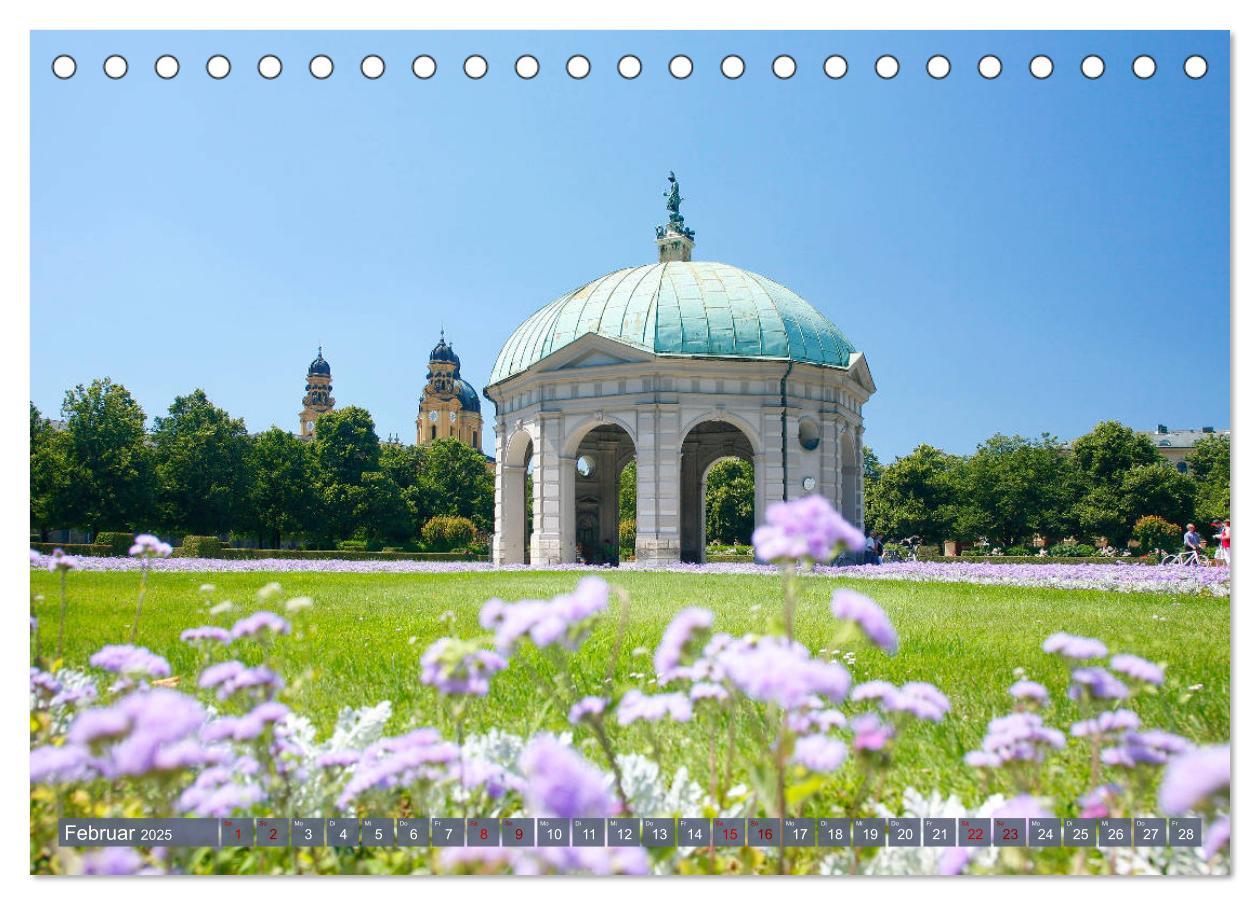 Bild: 9783435331758 | Weltstädtchen München (Tischkalender 2025 DIN A5 quer), CALVENDO...