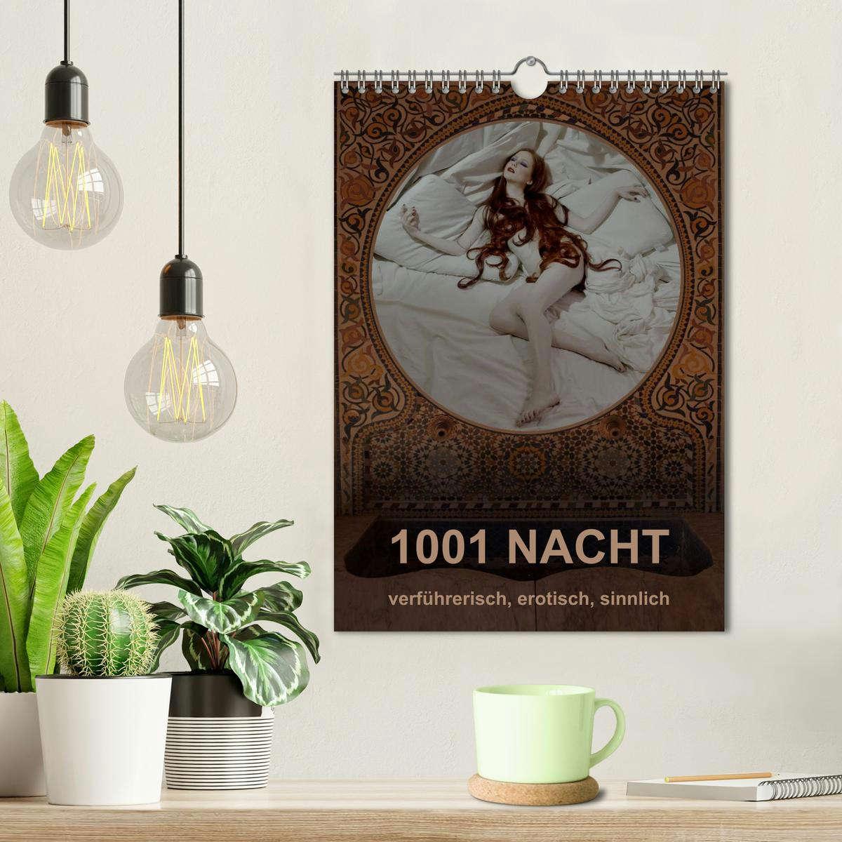 Bild: 9783457030561 | 1001 NACHT - verführerisch, erotisch, sinnlich (Wandkalender 2025...