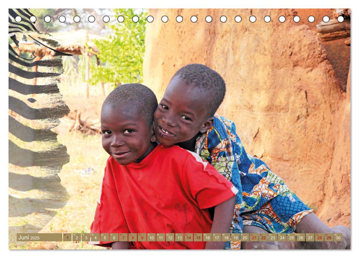 Bild: 9783383923500 | Afrika Kinder (Tischkalender 2025 DIN A5 quer), CALVENDO...