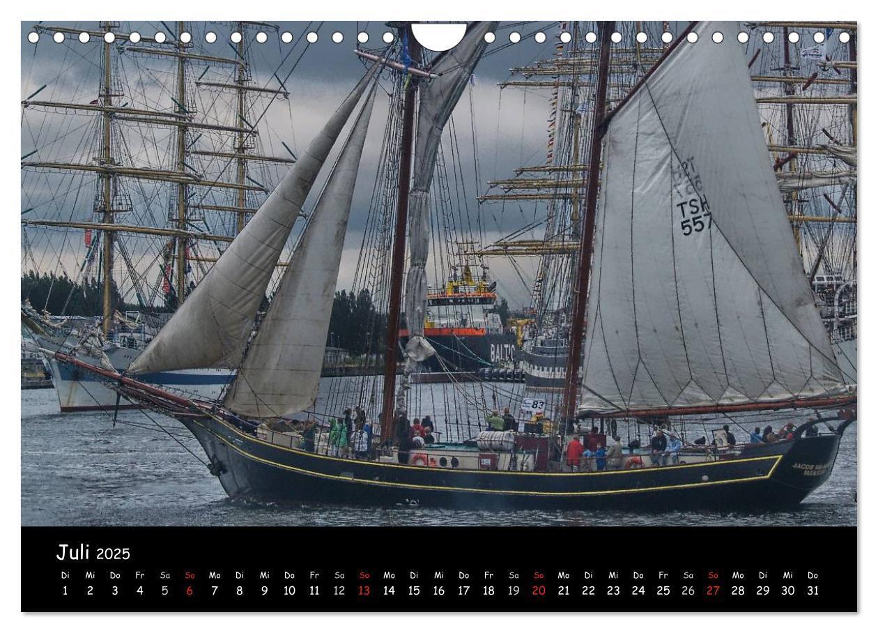 Bild: 9783435767014 | Windjammer vor Warnemünde (Wandkalender 2025 DIN A4 quer), CALVENDO...