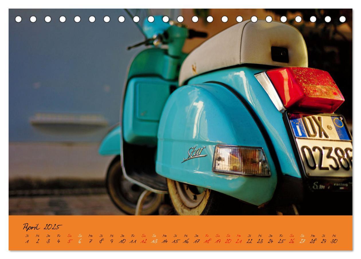 Bild: 9783383977435 | Vespa Liebe (Tischkalender 2025 DIN A5 quer), CALVENDO Monatskalender