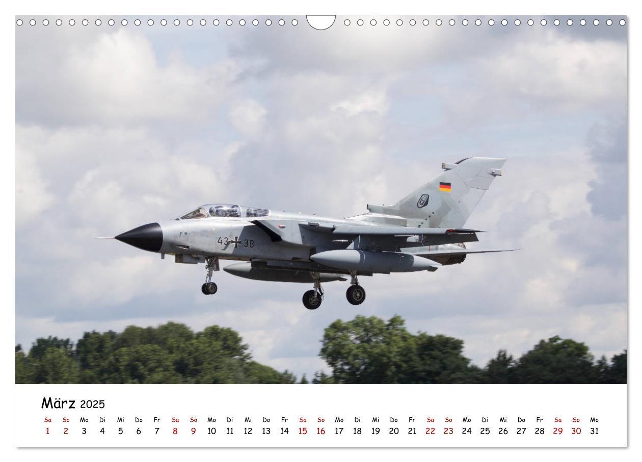 Bild: 9783435349302 | Militärjets Panavia Tornado (Wandkalender 2025 DIN A3 quer),...