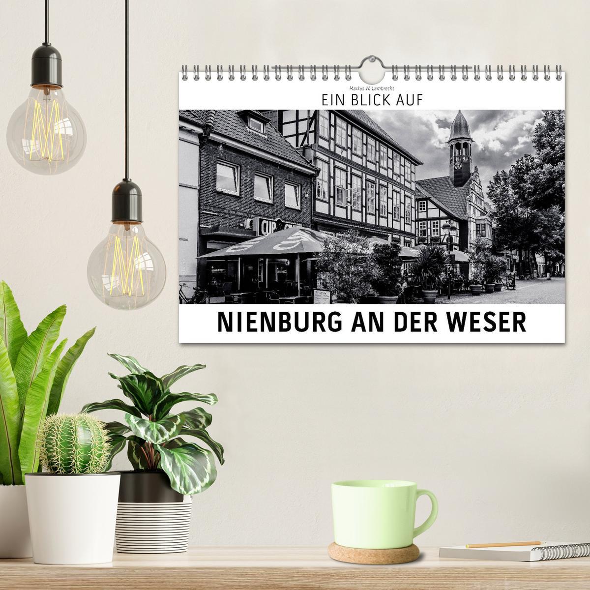 Bild: 9783435394395 | Ein Blick auf Nienburg an der Weser (Wandkalender 2025 DIN A4...