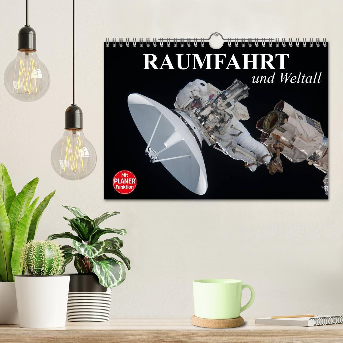 Bild: 9783435530762 | Raumfahrt und Weltall (Wandkalender 2025 DIN A4 quer), CALVENDO...