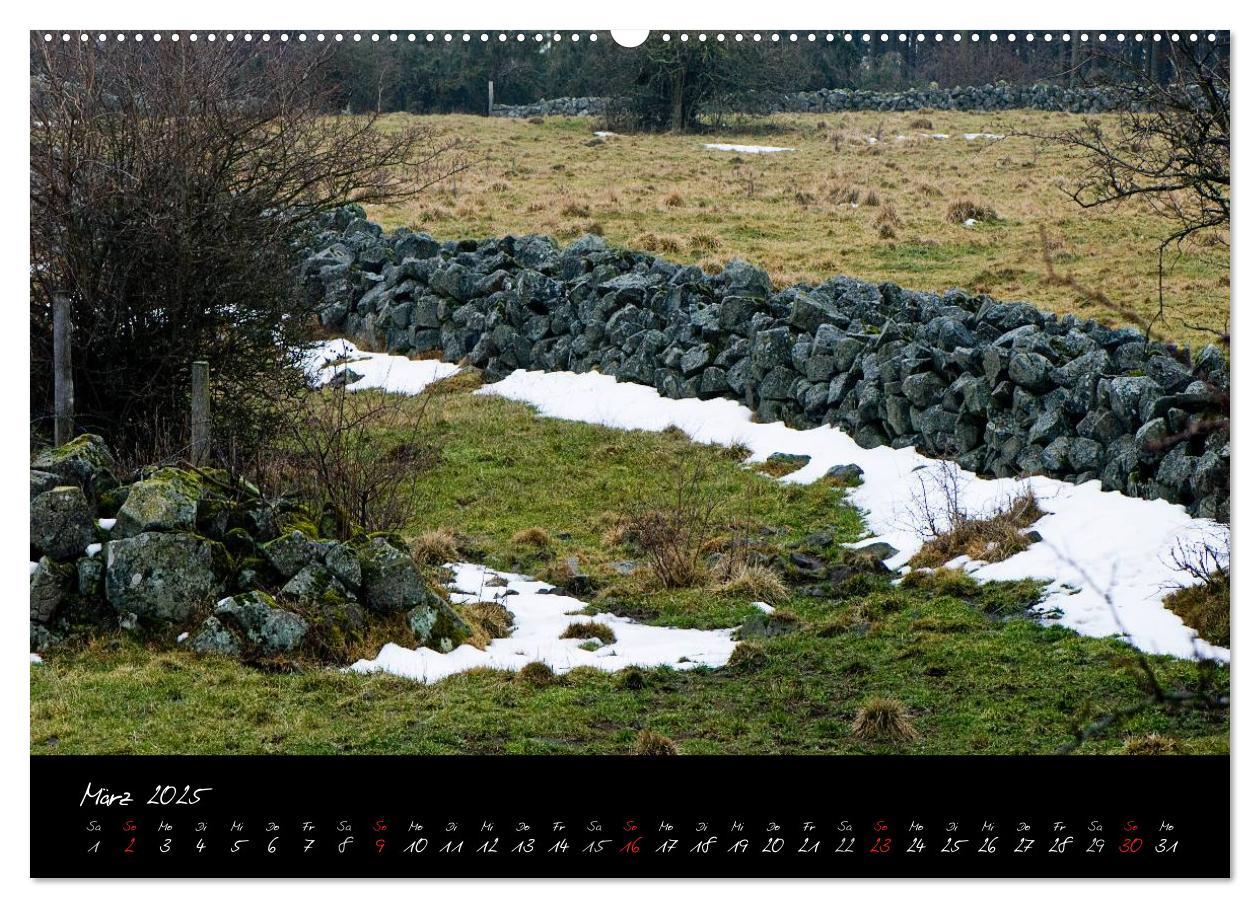 Bild: 9783435778546 | RHÖN = SCHÖN (Wandkalender 2025 DIN A2 quer), CALVENDO Monatskalender