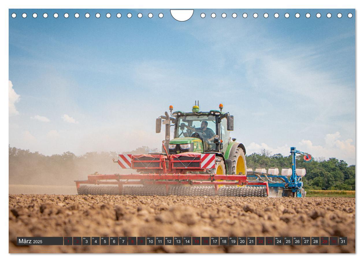 Bild: 9783383996535 | Landtechnik im Einsatz (Wandkalender 2025 DIN A4 quer), CALVENDO...