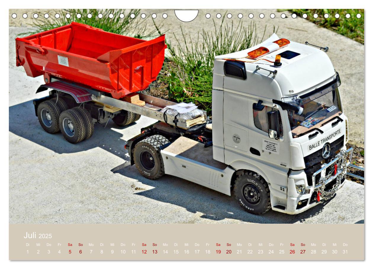 Bild: 9783435359080 | LKW Modelle beim Dampfmodellbautreffen in Bisingen (Wandkalender...