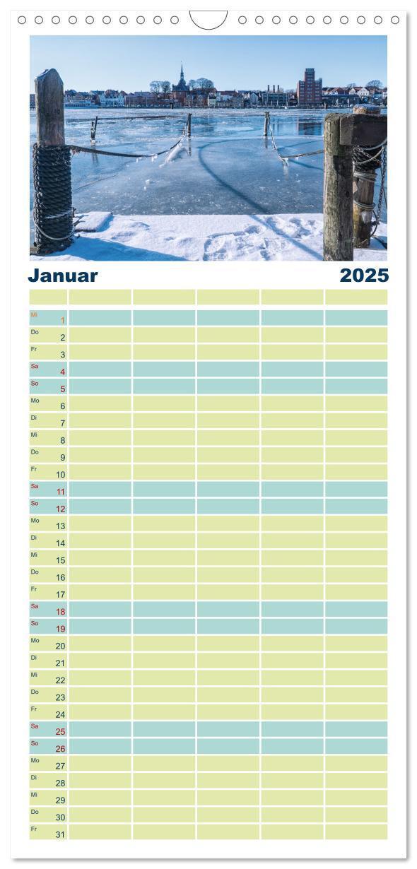 Bild: 9783457103029 | Familienplaner 2025 - Ostseefjord Schlei mit 5 Spalten...