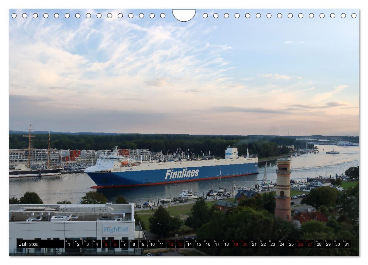 Bild: 9783383983658 | Shipspotting Travemünde (Wandkalender 2025 DIN A4 quer), CALVENDO...