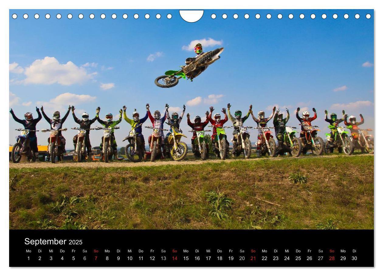 Bild: 9783435517817 | Motocross Kalender - Emotionen auf 2 Rädern (Wandkalender 2025 DIN...