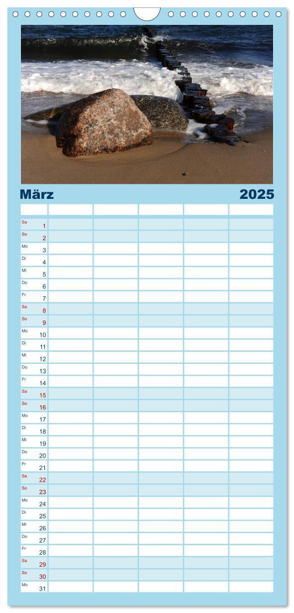 Bild: 9783457118702 | Familienplaner 2025 - Kühlungsborn mit 5 Spalten (Wandkalender, 21...