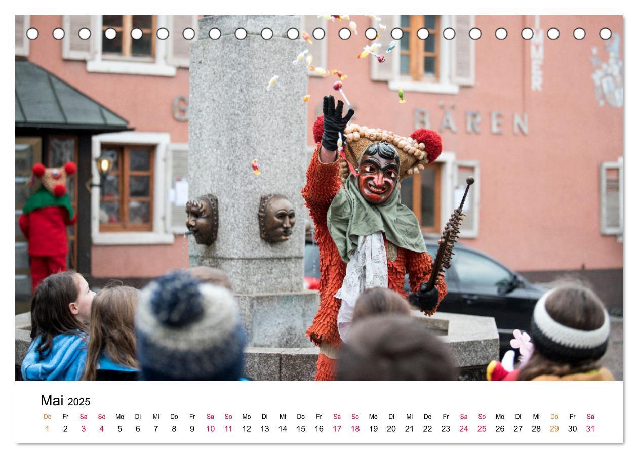 Bild: 9783435105052 | Die Elzacher Fastnacht (Tischkalender 2025 DIN A5 quer), CALVENDO...