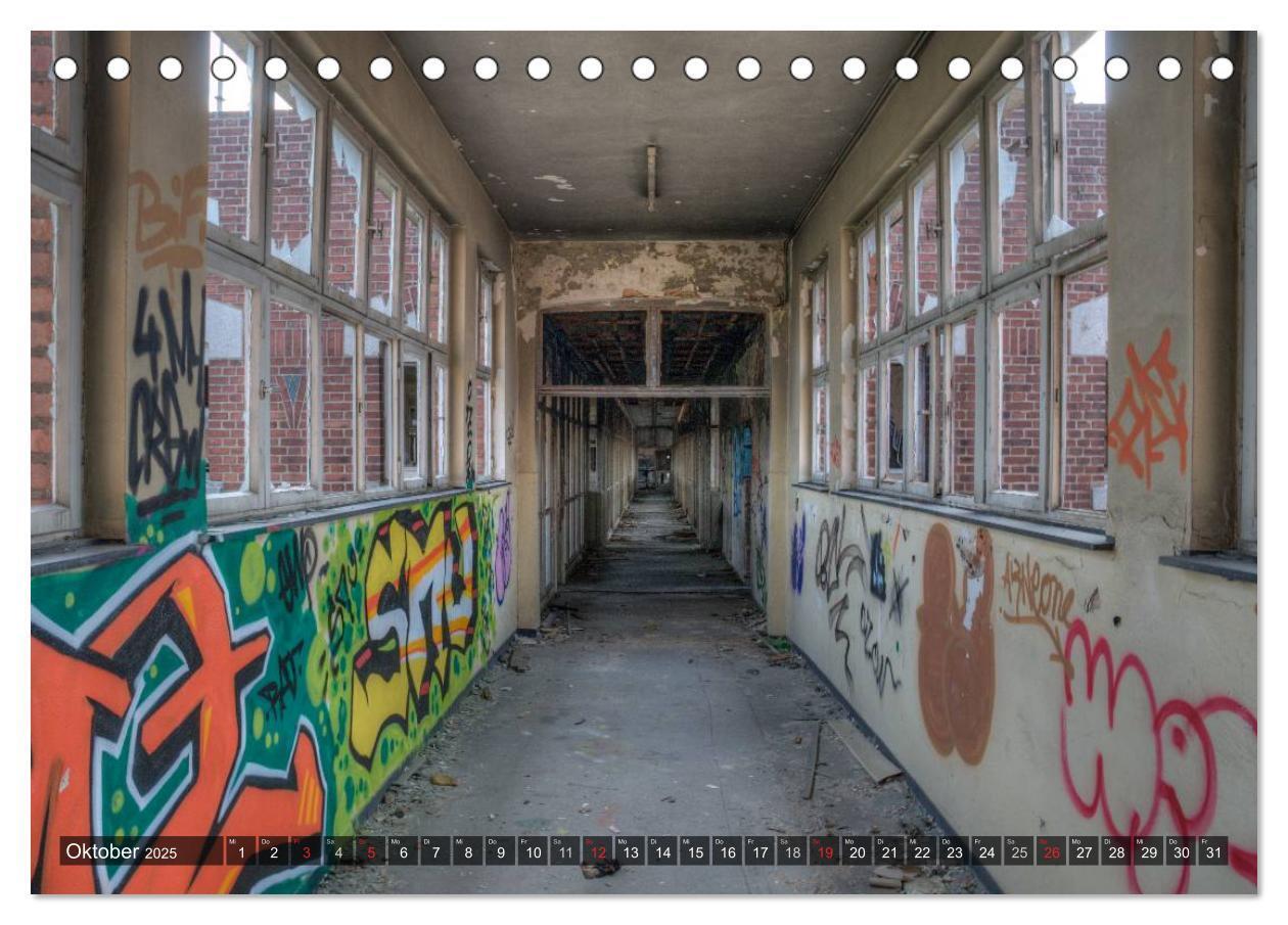 Bild: 9783435798063 | Lost Places in Deutschland 2025 (Tischkalender 2025 DIN A5 quer),...