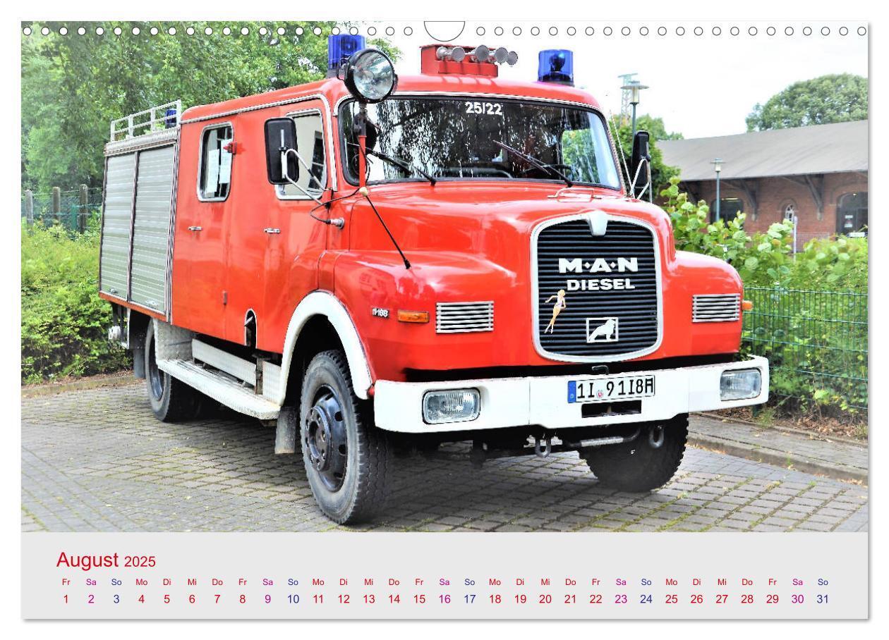 Bild: 9783435213177 | Oldtimer-FEUERWEHR (Wandkalender 2025 DIN A3 quer), CALVENDO...