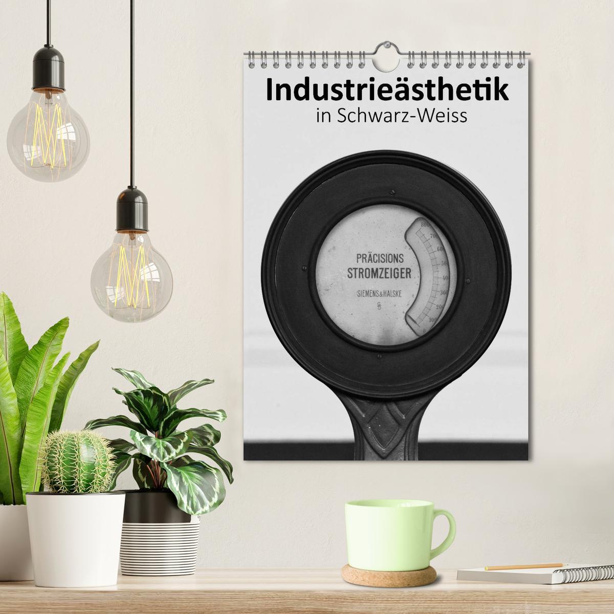 Bild: 9783457060889 | Industrieästhetik in Schwarz-Weiss (Wandkalender 2025 DIN A4 hoch),...