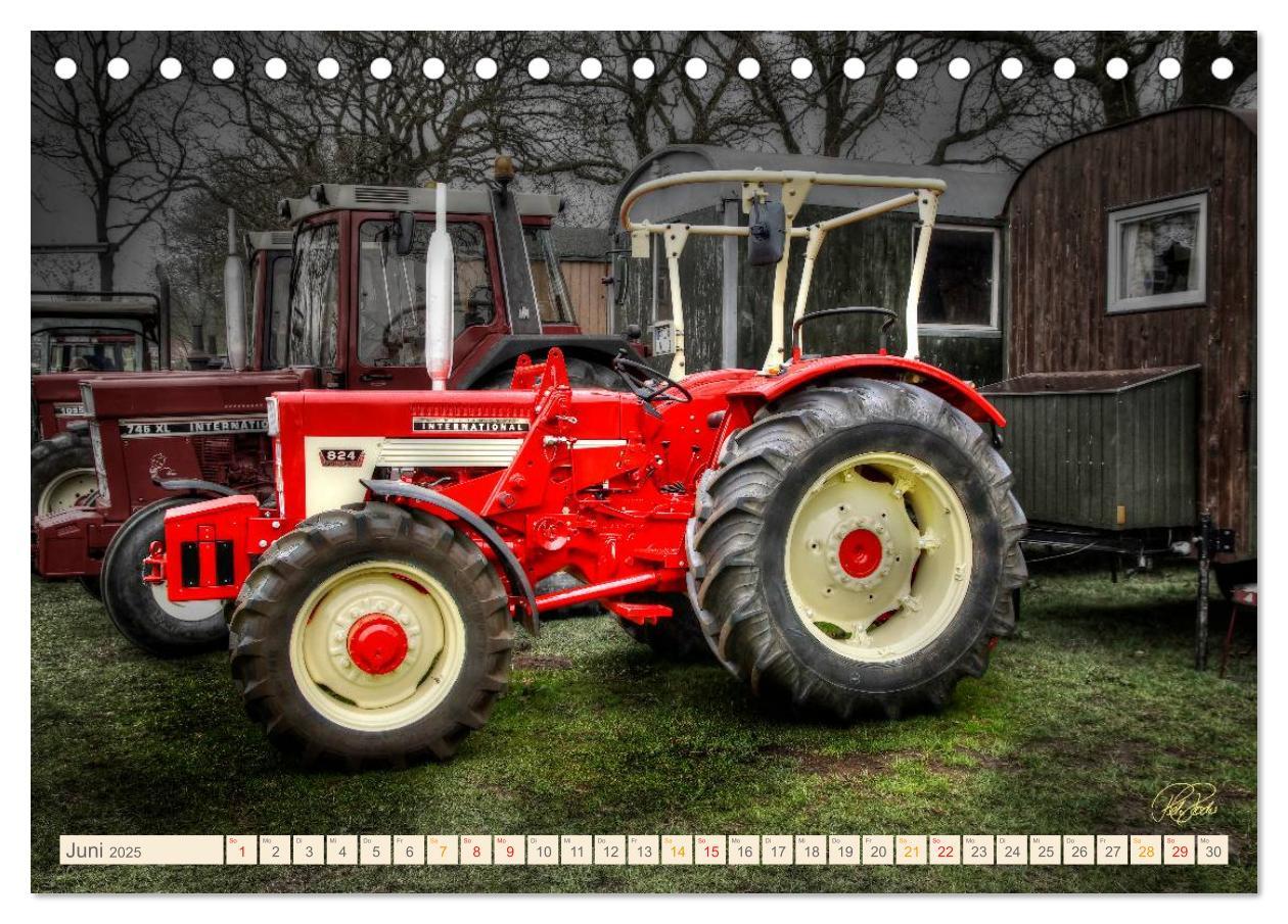 Bild: 9783435608713 | Oldtimer - Traktoren für Liebhaber (Tischkalender 2025 DIN A5...