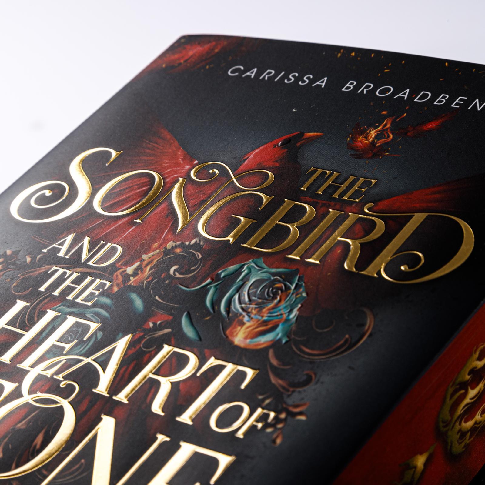 Bild: 9783551585530 | The Songbird and the Heart of Stone (Crowns of Nyaxia 3) | Broadbent