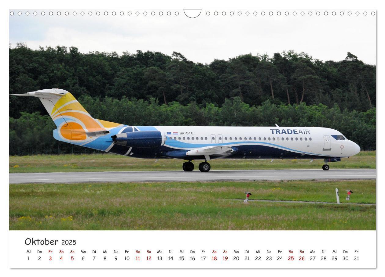 Bild: 9783435100644 | Besondere Flugzeugtypen (Wandkalender 2025 DIN A3 quer), CALVENDO...