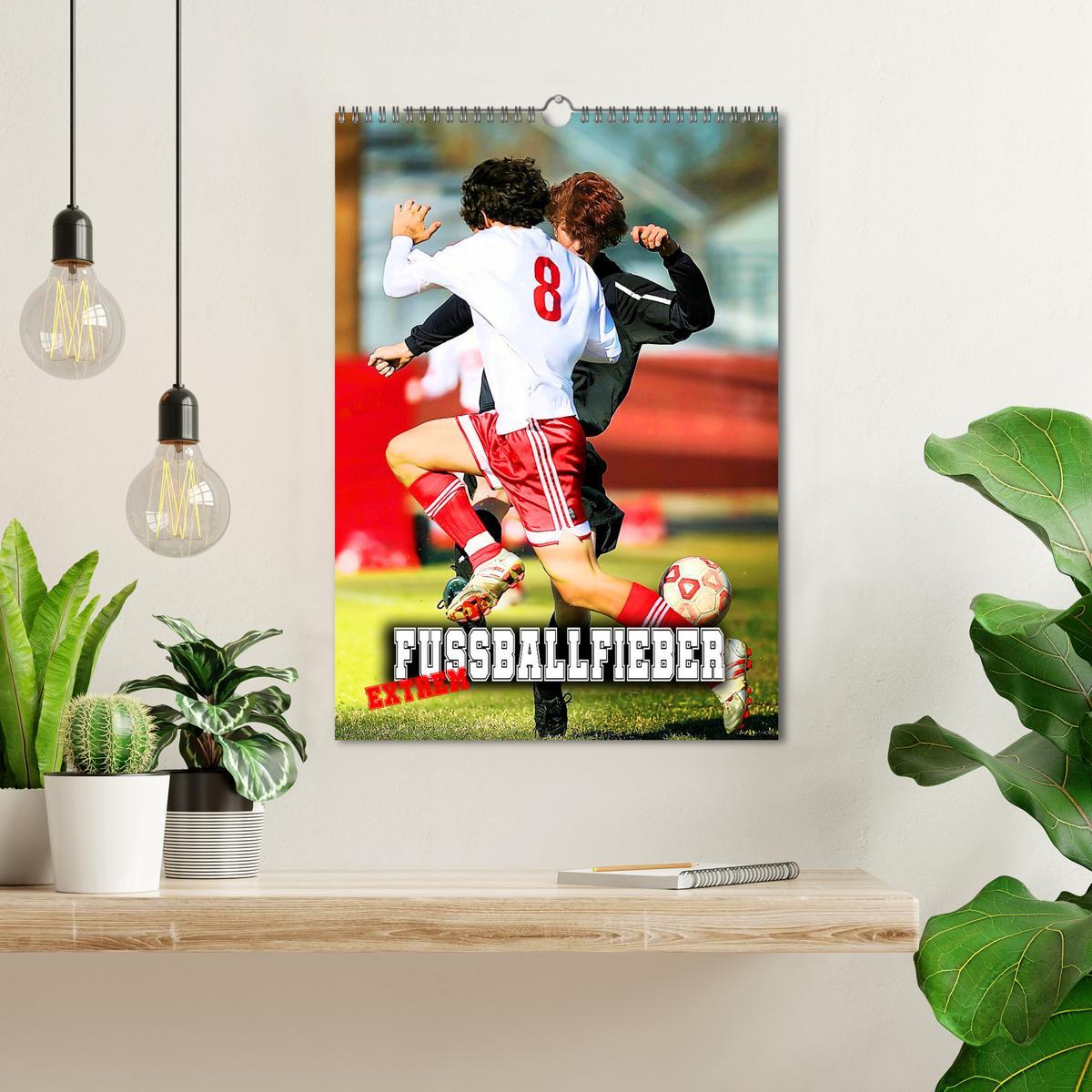 Bild: 9783435891481 | Fußballfieber extrem (Wandkalender 2025 DIN A3 hoch), CALVENDO...