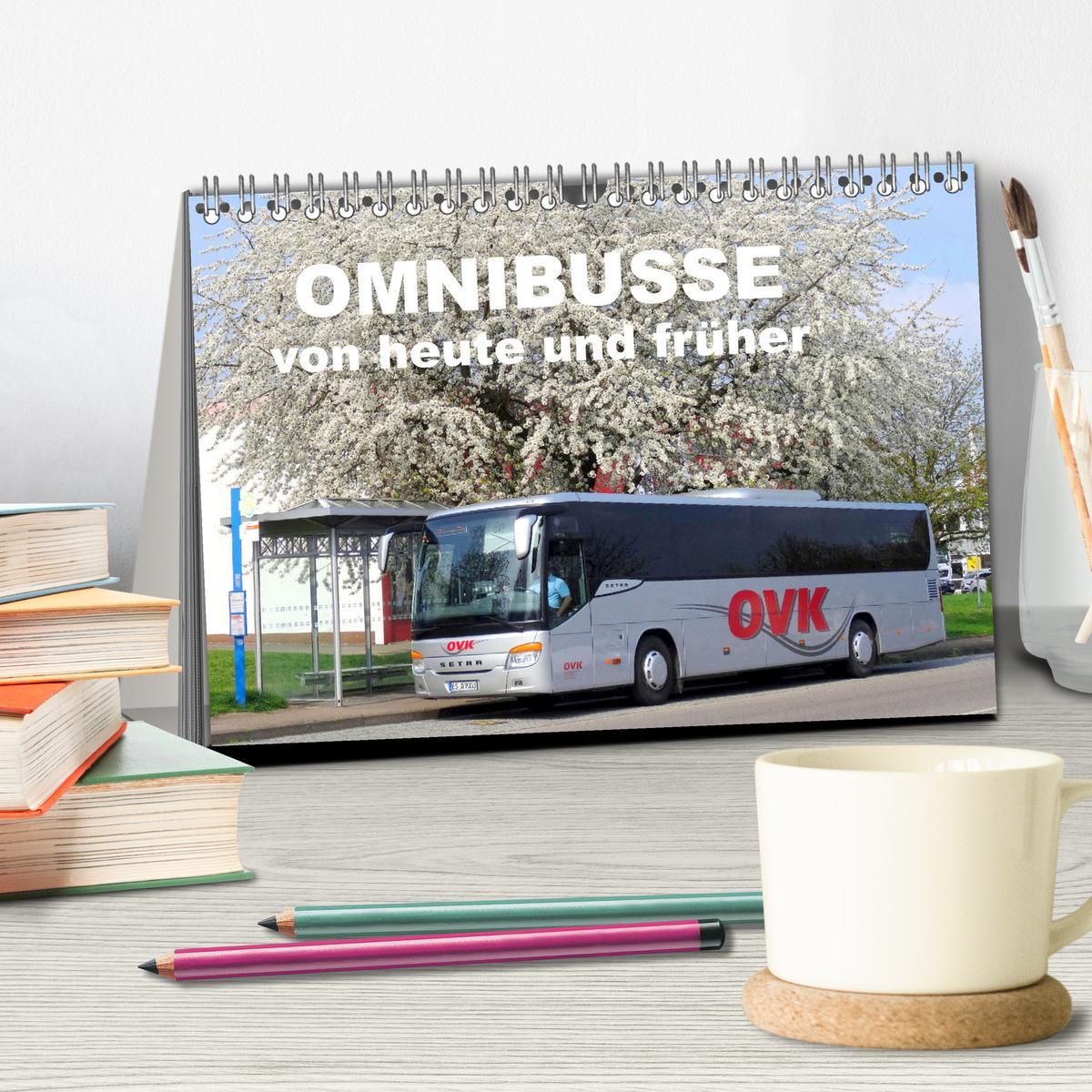 Bild: 9783435076420 | Omnibusse von heute und früher (Tischkalender 2025 DIN A5 quer),...