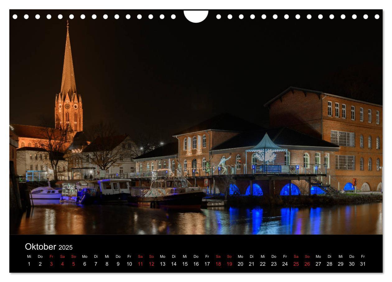 Bild: 9783435414864 | Buxtehude bei Nacht (Wandkalender 2025 DIN A4 quer), CALVENDO...