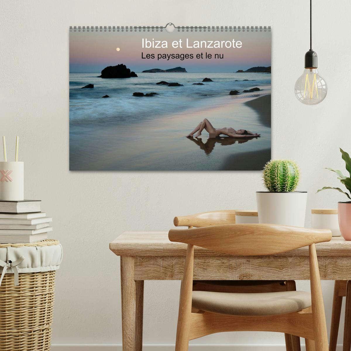 Bild: 9781325993611 | Ibiza et Lanzarote - Les paysages et le nu (Calendrier mural 2025...