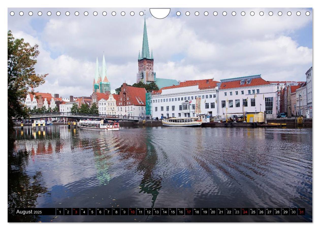 Bild: 9783435550074 | Ostseeperle Lübeck (Wandkalender 2025 DIN A4 quer), CALVENDO...