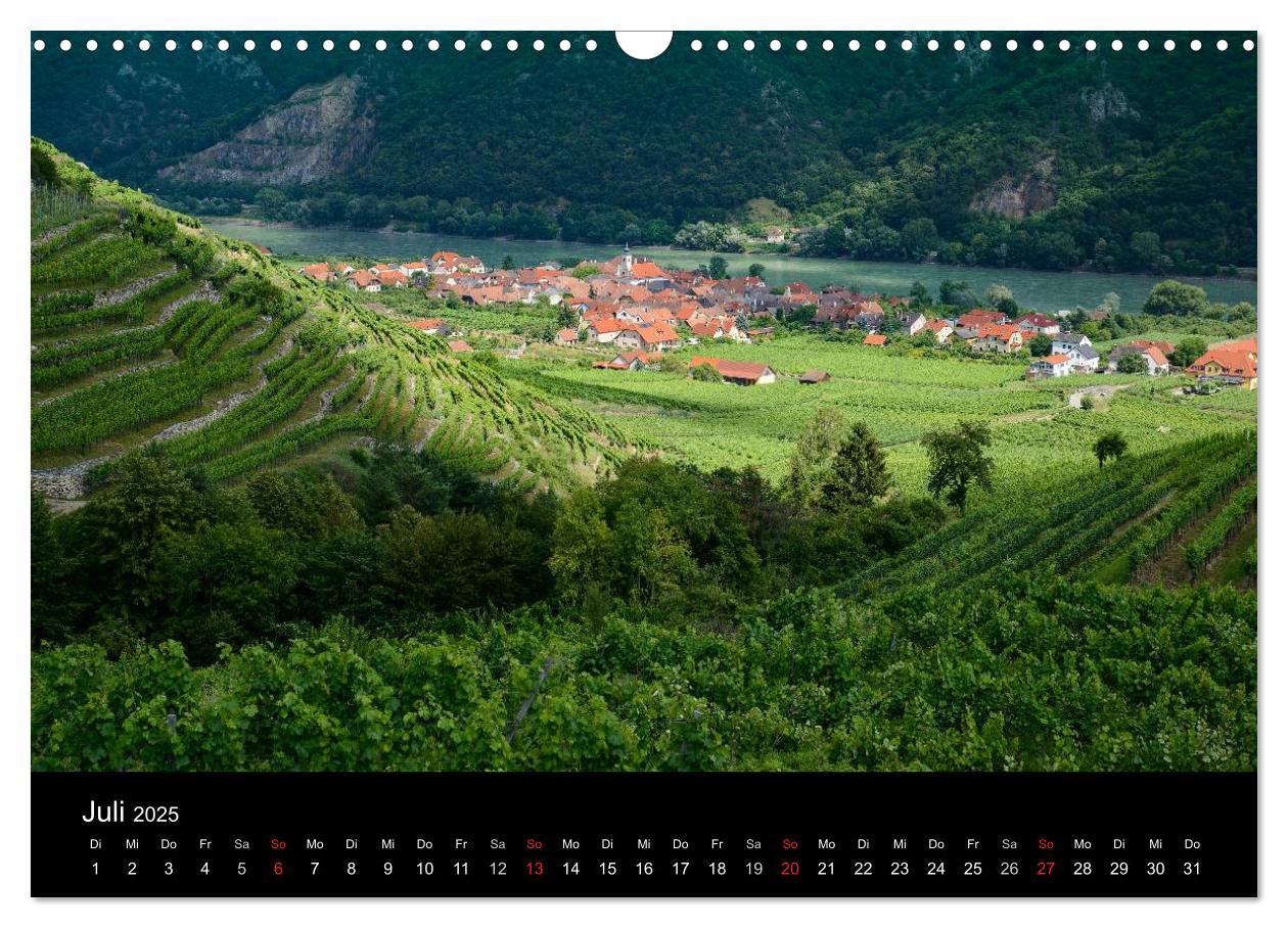 Bild: 9783435701834 | Wachau, Wachau, du Träumerin (Wandkalender 2025 DIN A3 quer),...