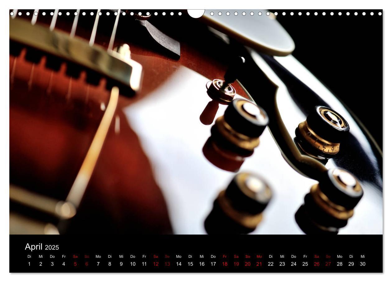 Bild: 9783435432080 | Feinheiten - Alte Gitarren im Detail (Wandkalender 2025 DIN A3...