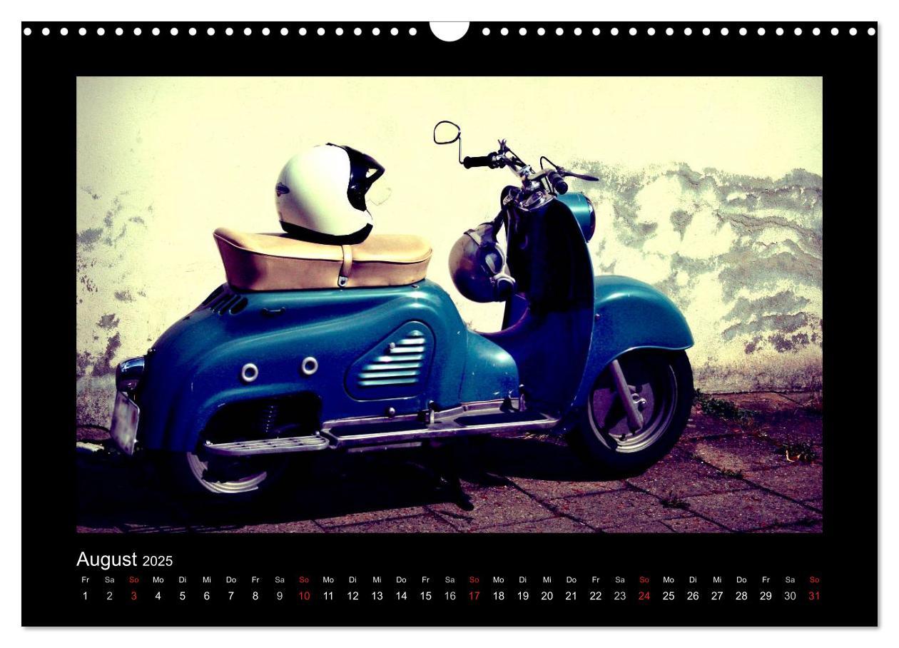 Bild: 9783435838127 | Motorroller (Wandkalender 2025 DIN A3 quer), CALVENDO Monatskalender