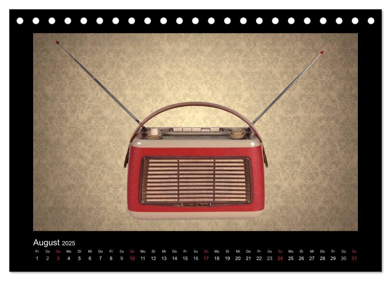 Bild: 9783435502691 | Dampfradios - Antike Radios mit Charme und Patina (Tischkalender...