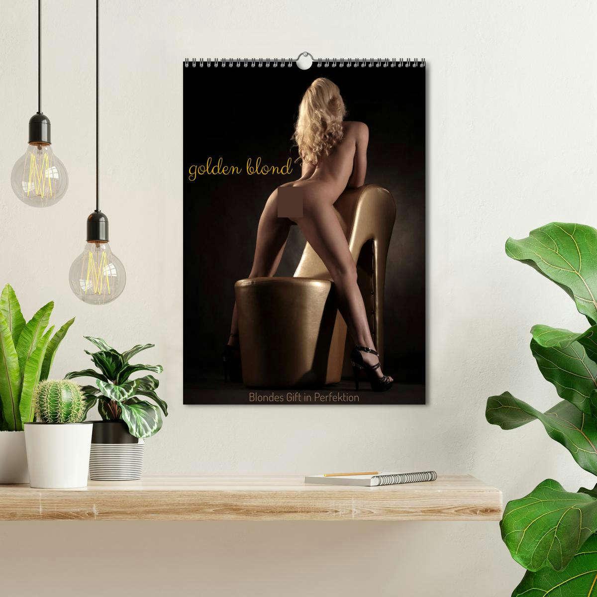 Bild: 9783435076932 | golden blond - Blondes Gift in Perfektion (Wandkalender 2025 DIN A3...