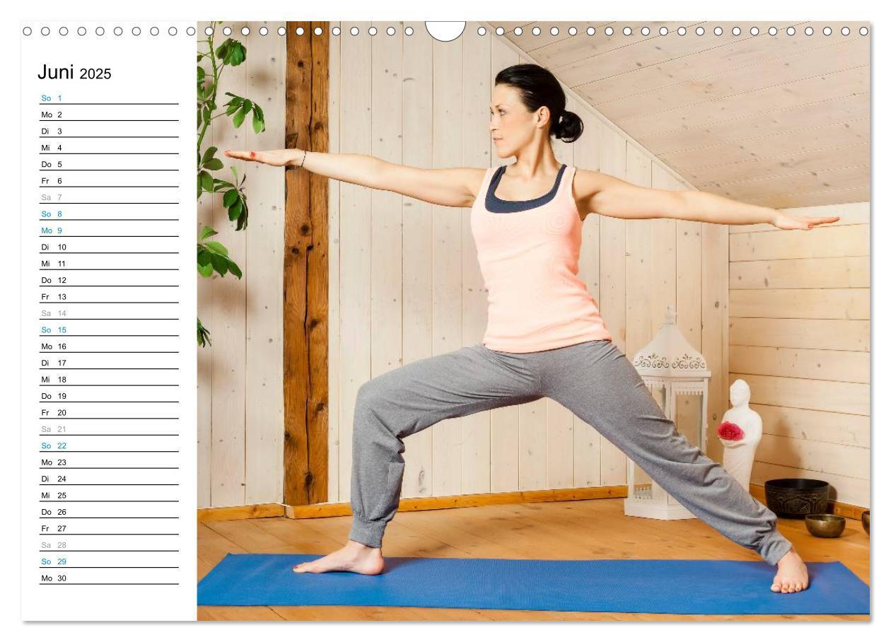 Bild: 9783435561445 | Yoga - ganz einfach zuhause (Wandkalender 2025 DIN A3 quer),...